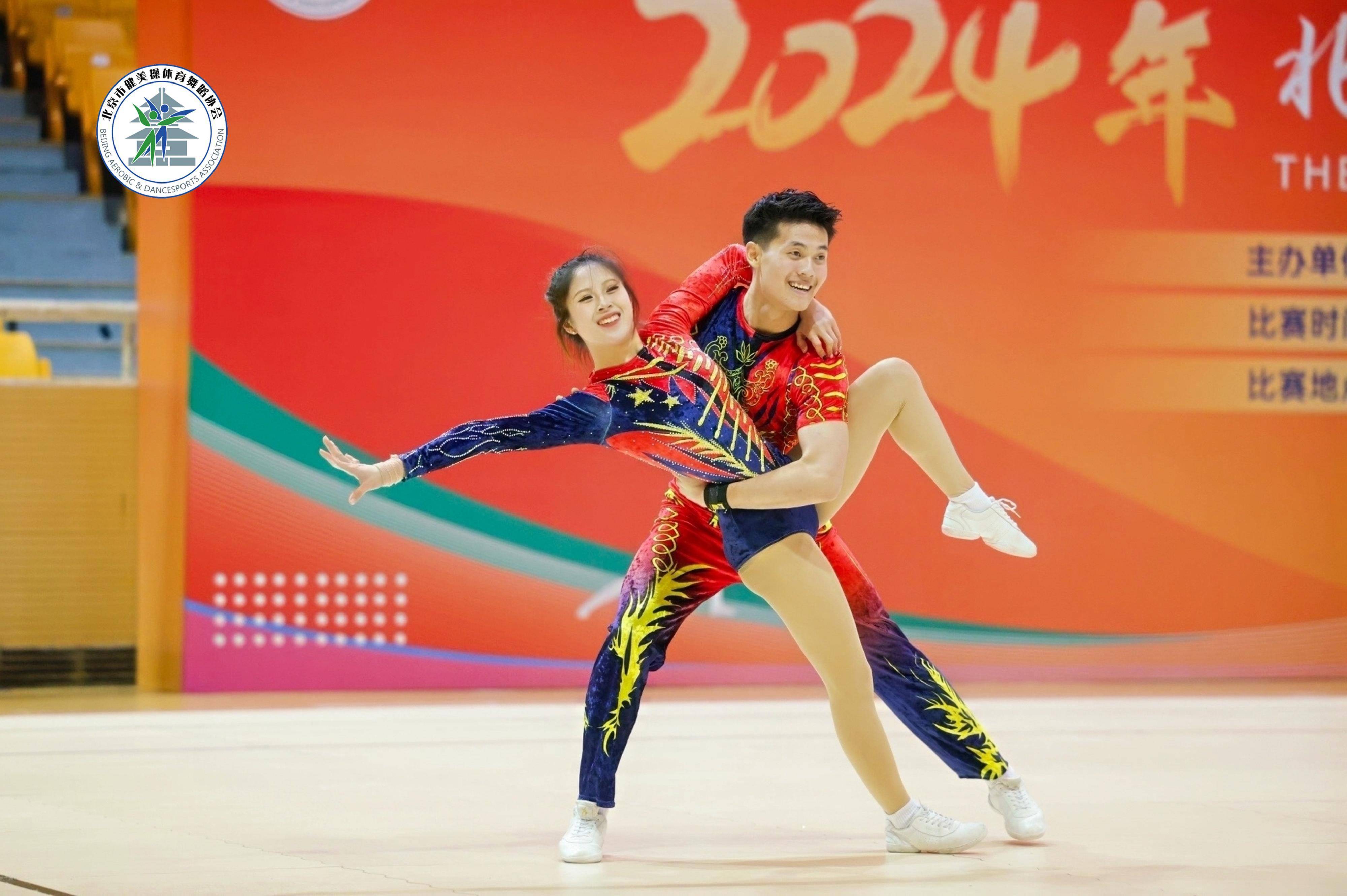 健美操比赛中，美国选手优美表演的简单介绍