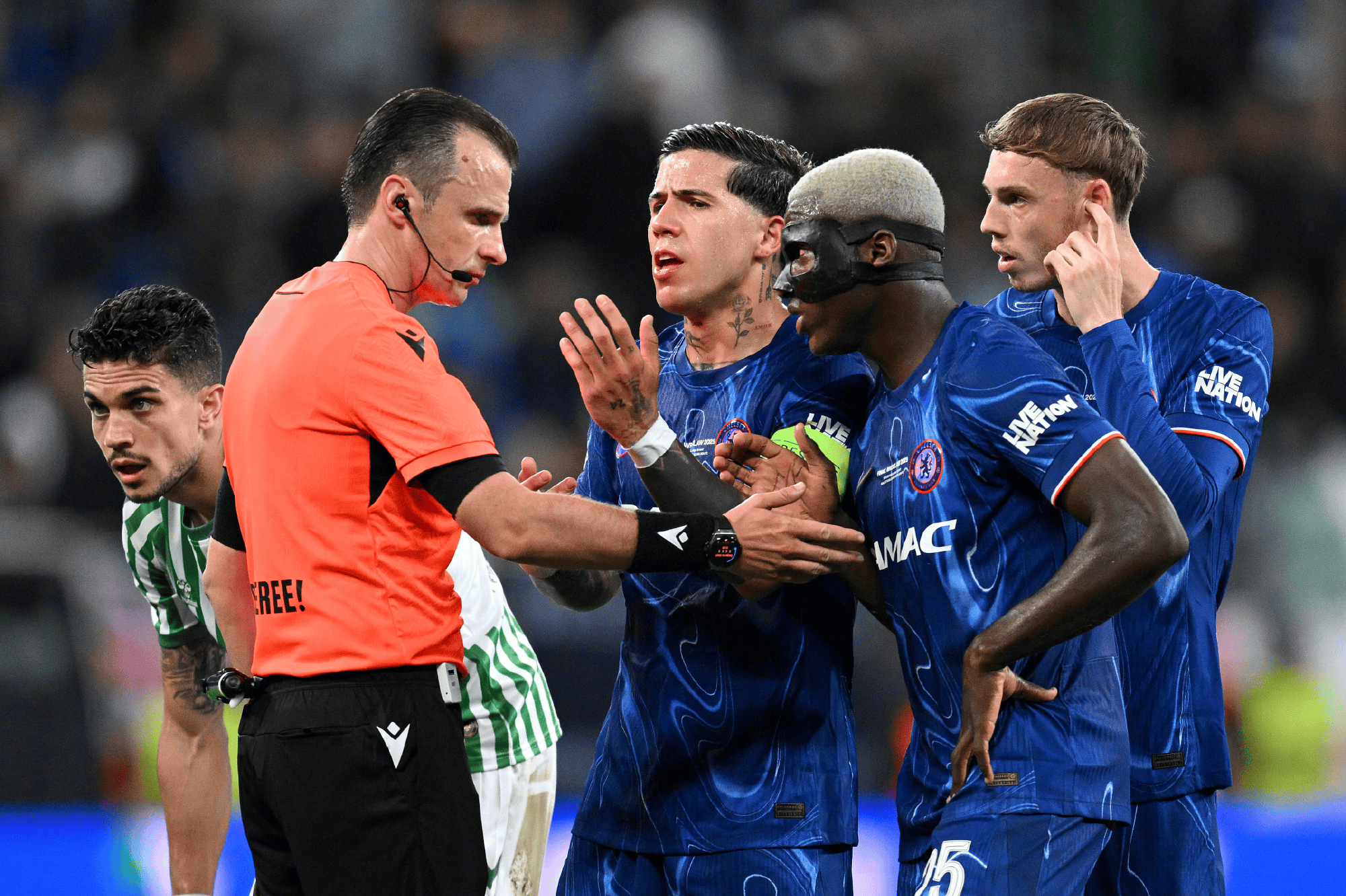 包含切尔西客场失利,球队实力受到质疑的词条 包含切尔西客场失利,球队实力受到质疑的词条