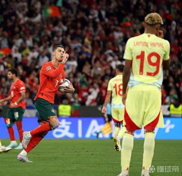 熊猫体育平台-斯洛文尼亚队击败西班牙，豪取16强资格！