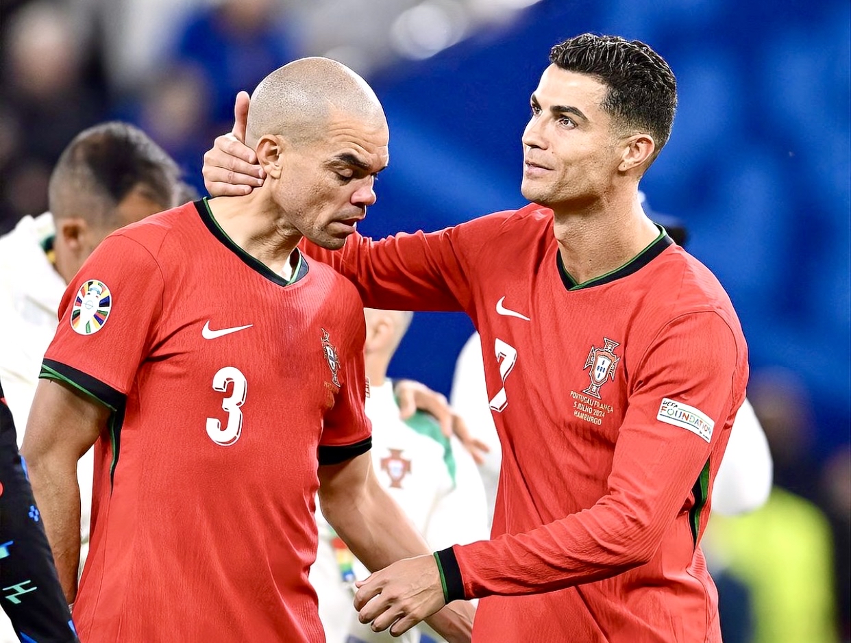 欧洲杯历史性一役,强队被淘汰惊呆了全世界 欧洲杯历史性一役,强队被淘汰惊呆了全世界