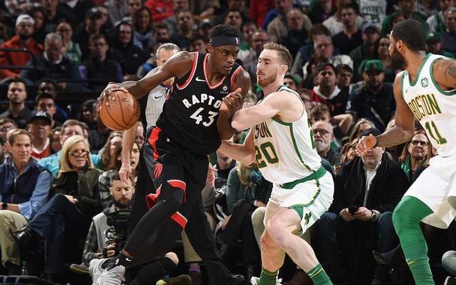 熊猫直播-马刺绝杀太阳，西亚卡姆带队取胜