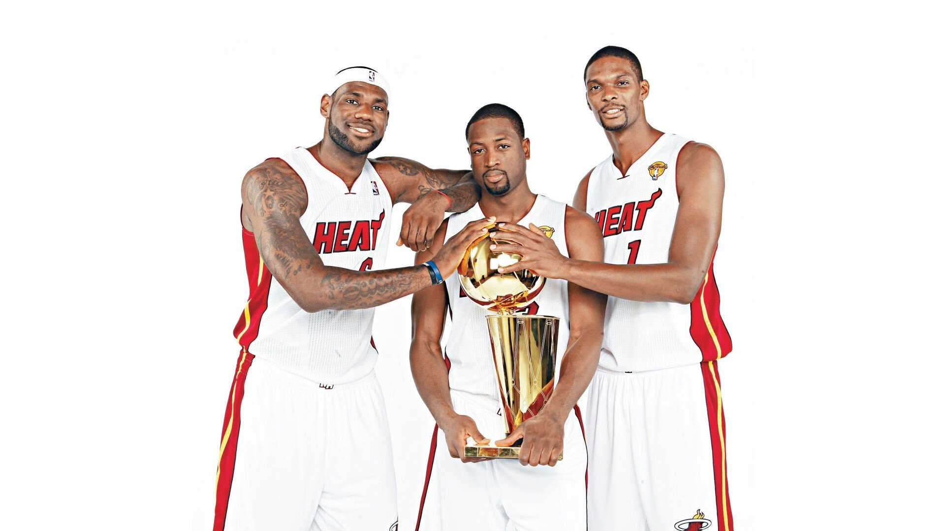 夜幕下,劳塔罗如何一骑绝尘?