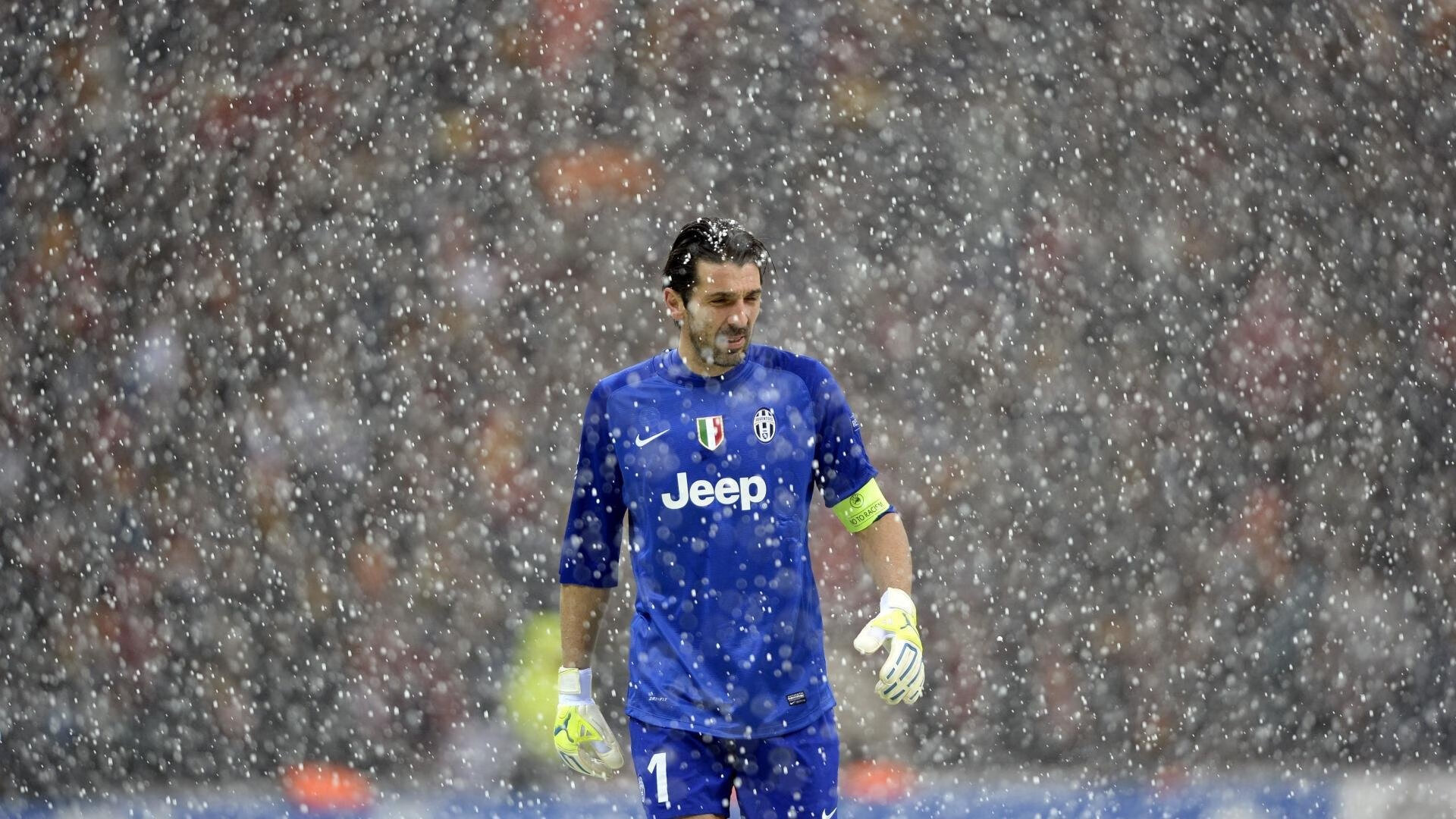 冰与火的对决，韩国队鏖战丹麦队，李梓嘉状态烈焰燃亮羽坛